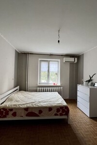 Сдается в аренду 2-комнатная квартира 80 кв. м в Киеве, Вишняковская улица