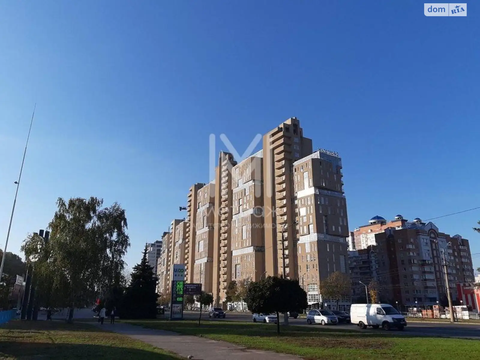 Продается 3-комнатная квартира 102 кв. м в Харькове, ул. Клочковская, 117 - фото 1