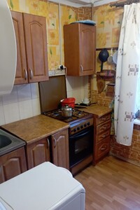 Довгострокова оренда квартири, Запоріжжя, р‑н. Шевченківський, Деповська вулиця, буд. 83