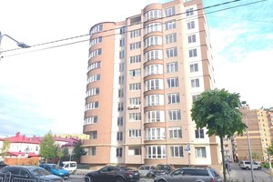 Продается 3-комнатная квартира 110 кв. м в Луцке, ул. Липинского В