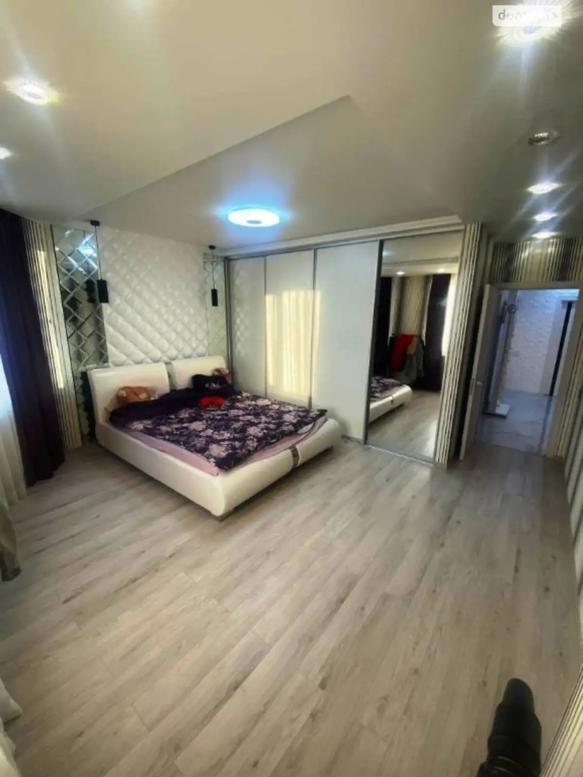Продається 3-кімнатна квартира 81 кв. м у Одесі, цена: 75000 $ - фото 1