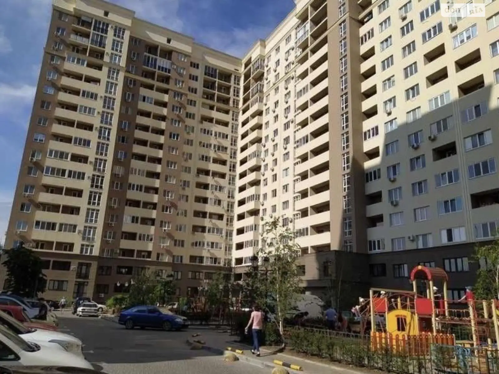 Продается 1-комнатная квартира 37 кв. м в Одессе, ул. Академика Воробьёва - фото 1