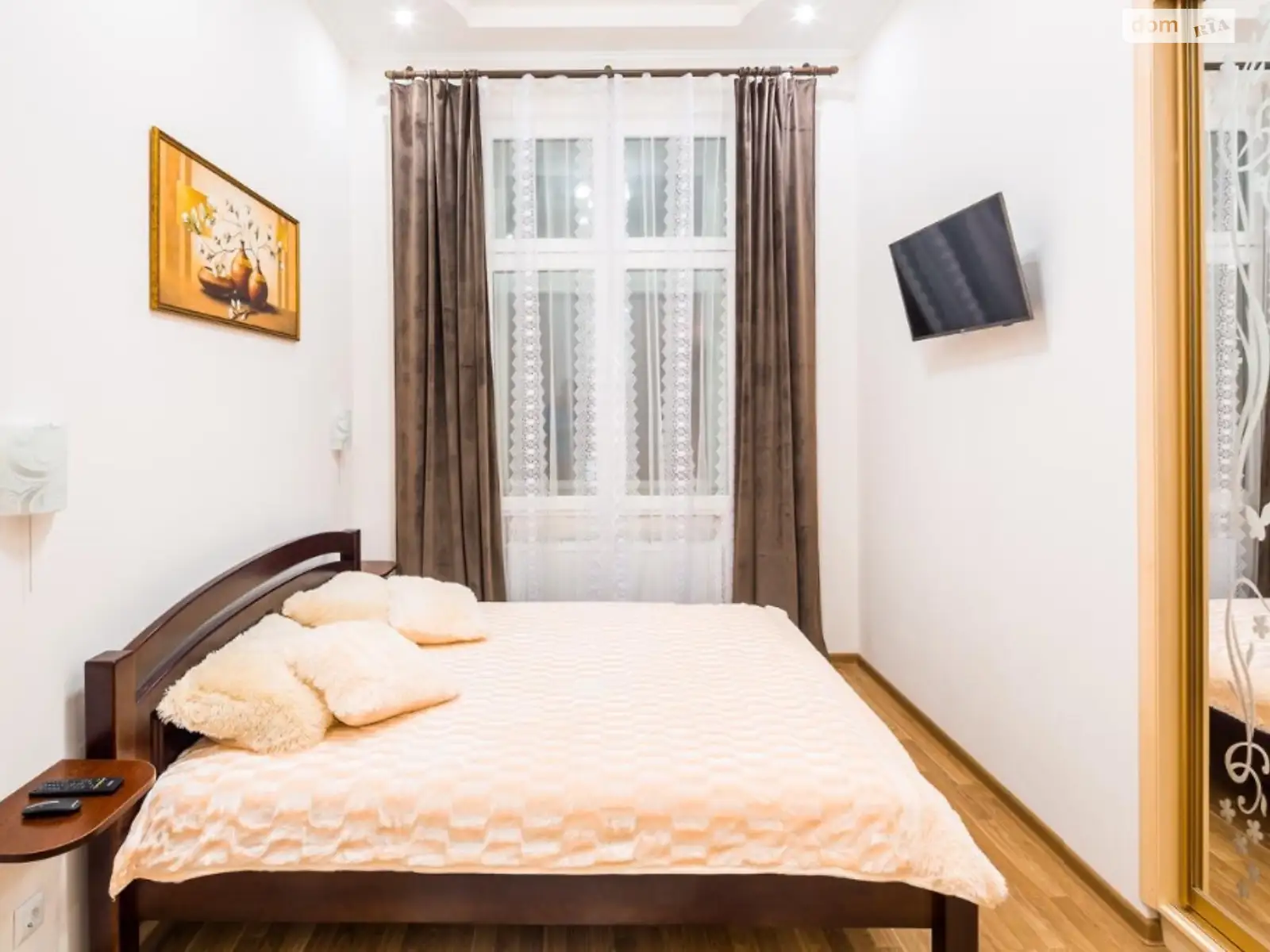 Здається в оренду 2-кімнатна квартира у Львові, цена: 1200 грн