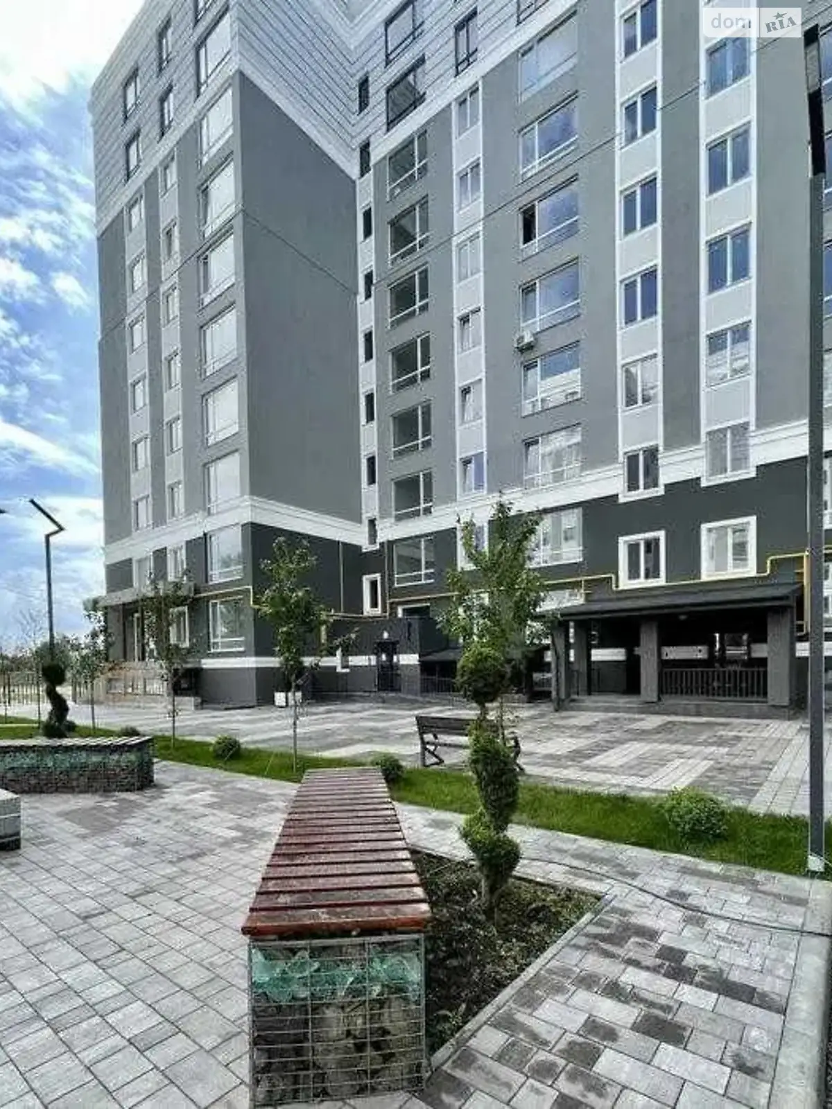 Продается 2-комнатная квартира 64 кв. м в Буче, ул. Ивана Кожедуба, 8А - фото 1