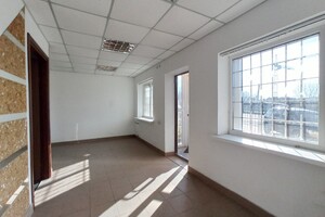 Здається в оренду приміщення вільного призначення 72 кв. м в 1-поверховій будівлі, цена: 20000 грн