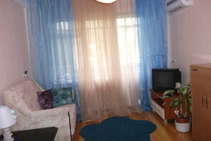 Сдается в аренду 1-комнатная квартира в Запорожье, цена: 450 грн