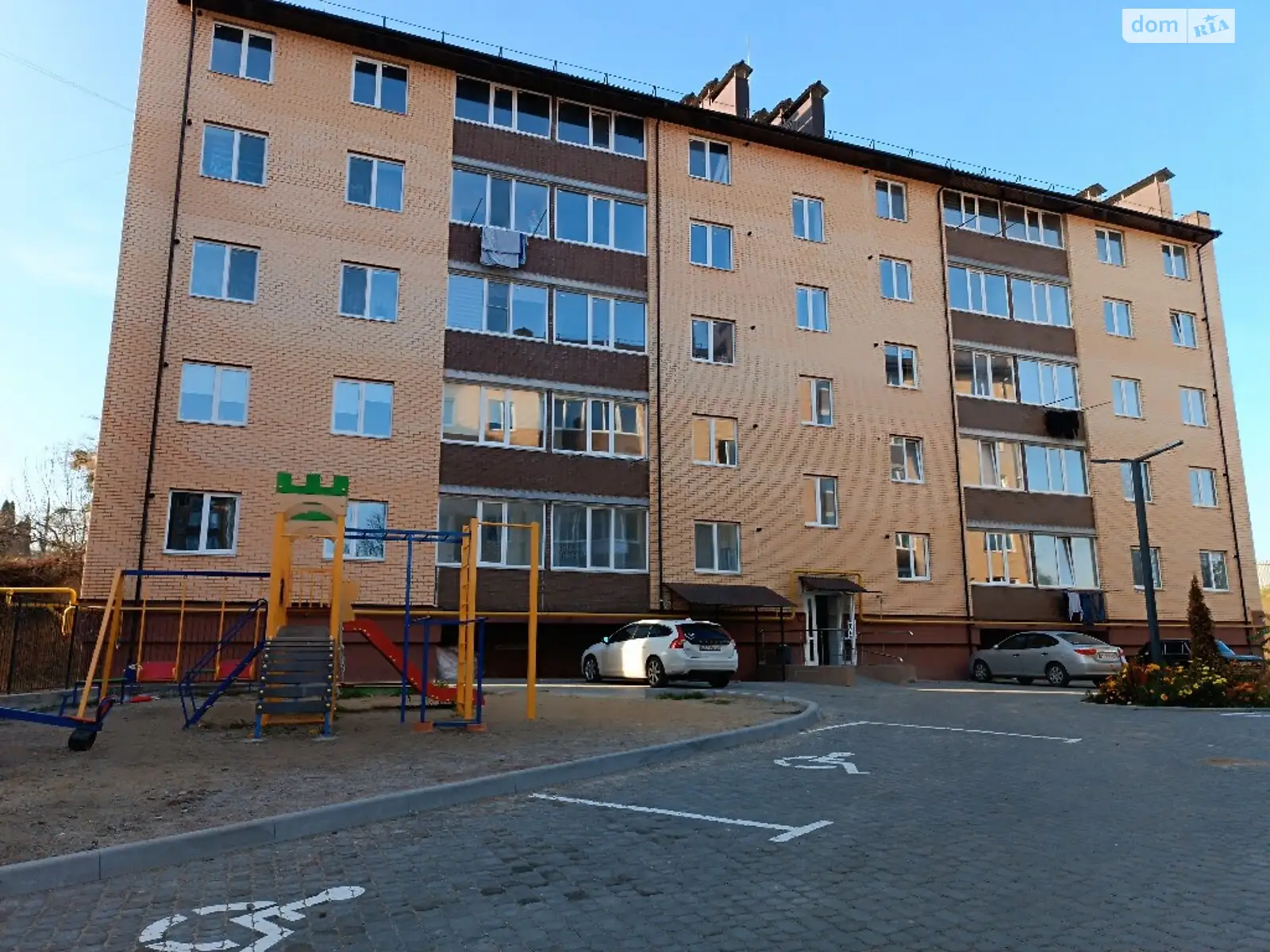 Продается 2-комнатная квартира 60 кв. м в Стрижавке - фото 2