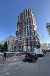 Продается 1-комнатная квартира 46 кв. м в Киеве, ул. Генерала Алмазова