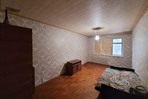 Продается 2-комнатная квартира 48 кв. м в Харькове, Героев Труда улица
