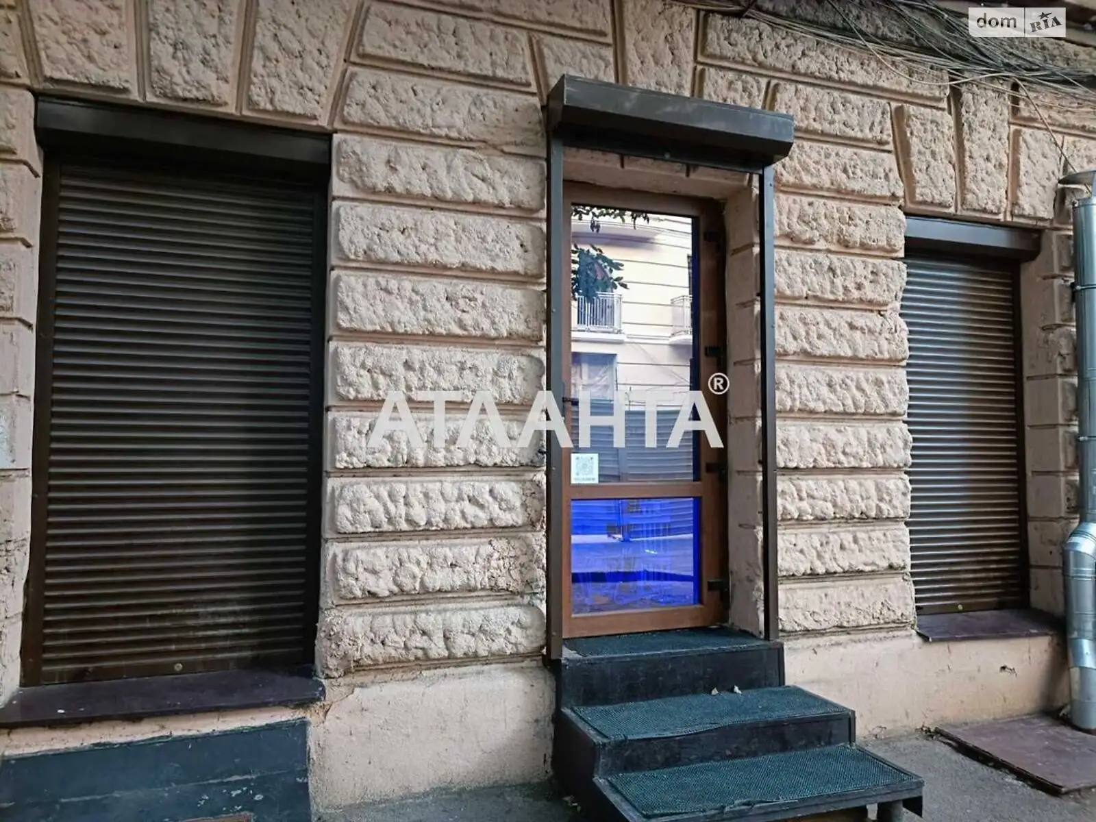 Продается офис 85 кв. м в бизнес-центре, цена: 73000 $