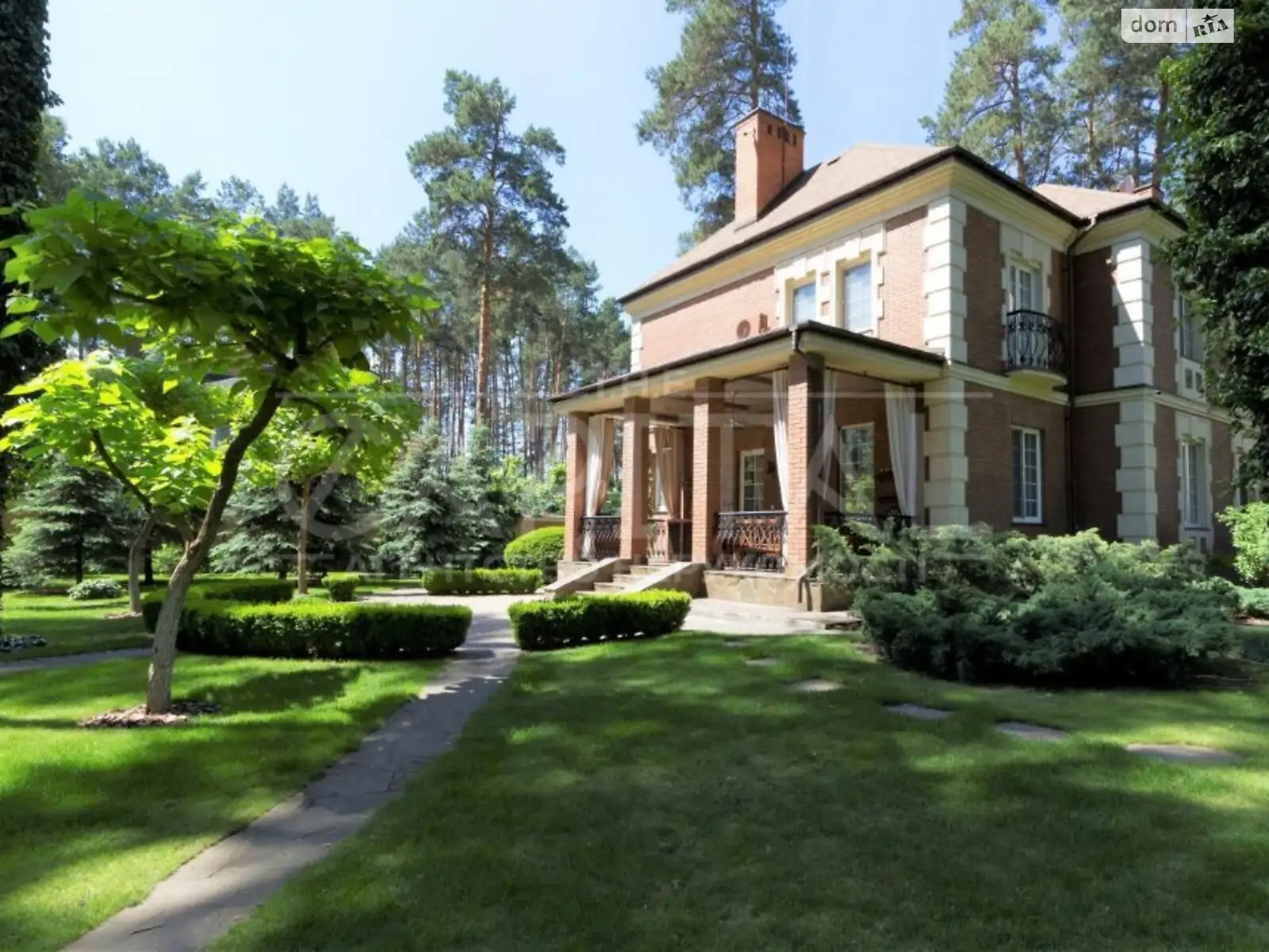 Сдается в аренду дом на 2 этажа 400 кв. м с садом, цена: 6500 $ - фото 1