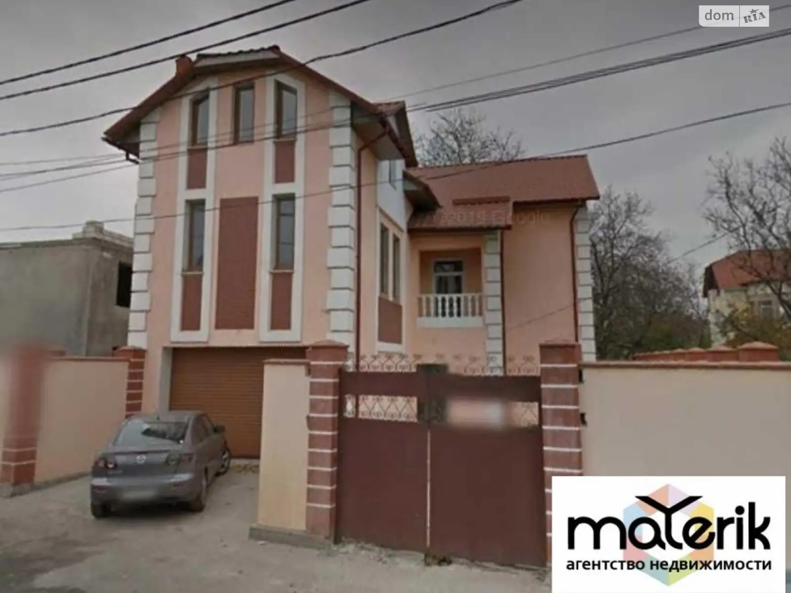 Продається будинок 3 поверховий 386 кв. м з каміном, цена: 230000 $