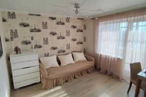 Продается 2-комнатная квартира 49 кв. м в Киеве, ул. Семьи Сосниных