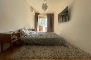 Продается 3-комнатная квартира 66 кв. м в Киеве, Андрея Малышко улица