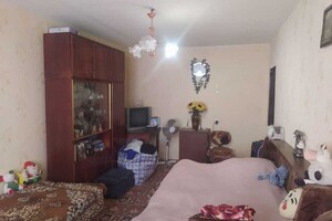 Продается 2-комнатная квартира 46 кв. м в Полтаве, ул. Мазепы Ивана