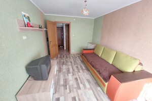 Сдается в аренду 2-комнатная квартира 40 кв. м в Буче, Стеклозаводская улица