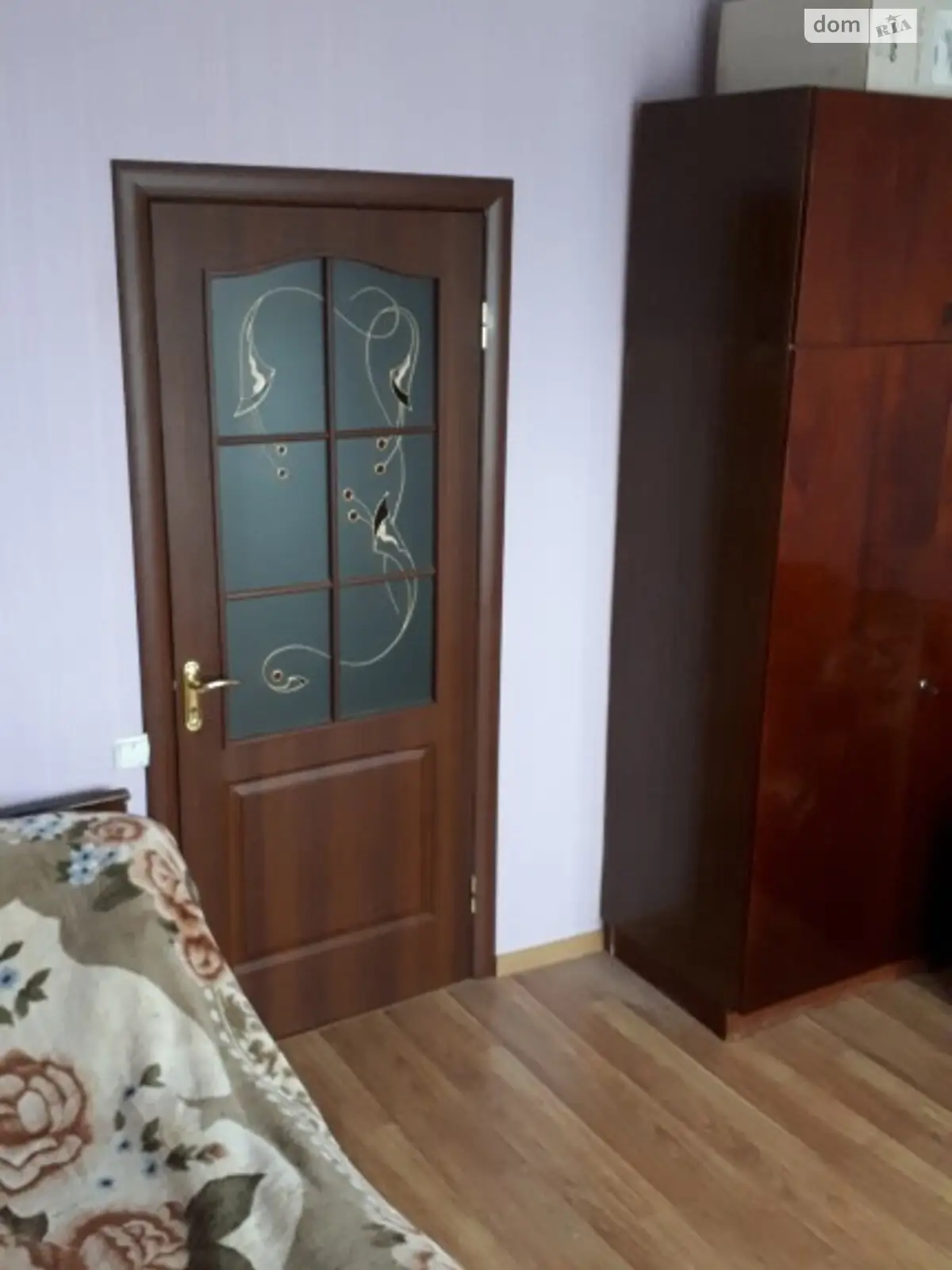 Продается 3-комнатная квартира 68 кв. м в Волочиске - фото 2
