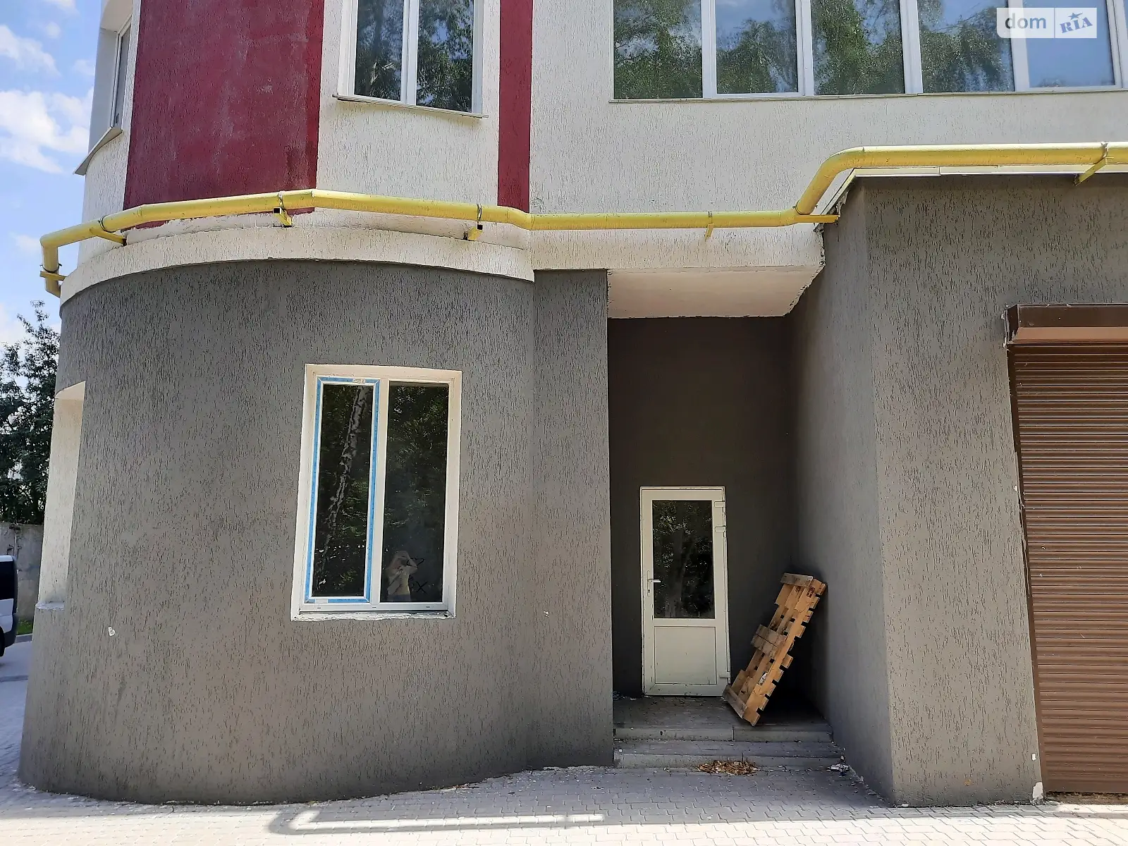 Продается объект сферы услуг 37 кв. м в 10-этажном здании, цена: 26000 $ - фото 1