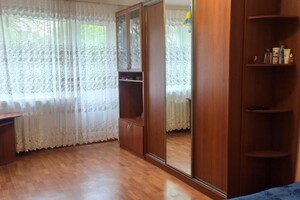 Продается 1-комнатная квартира 30 кв. м в Хмельницком, просп. Мира