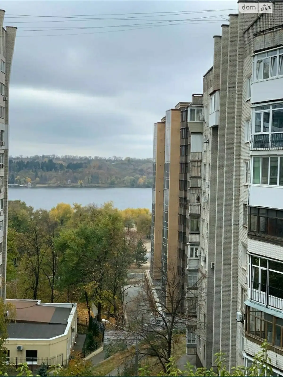 3-комнатная квартира 67.94 кв. м в Запорожье, ул. Дунайская, 14 - фото 1