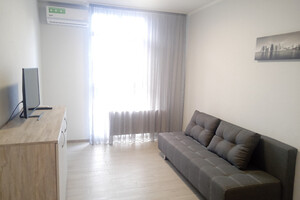 Здається в оренду 1-кімнатна квартира 27 кв. м у Києво-Святошинську, цена: 6000 грн