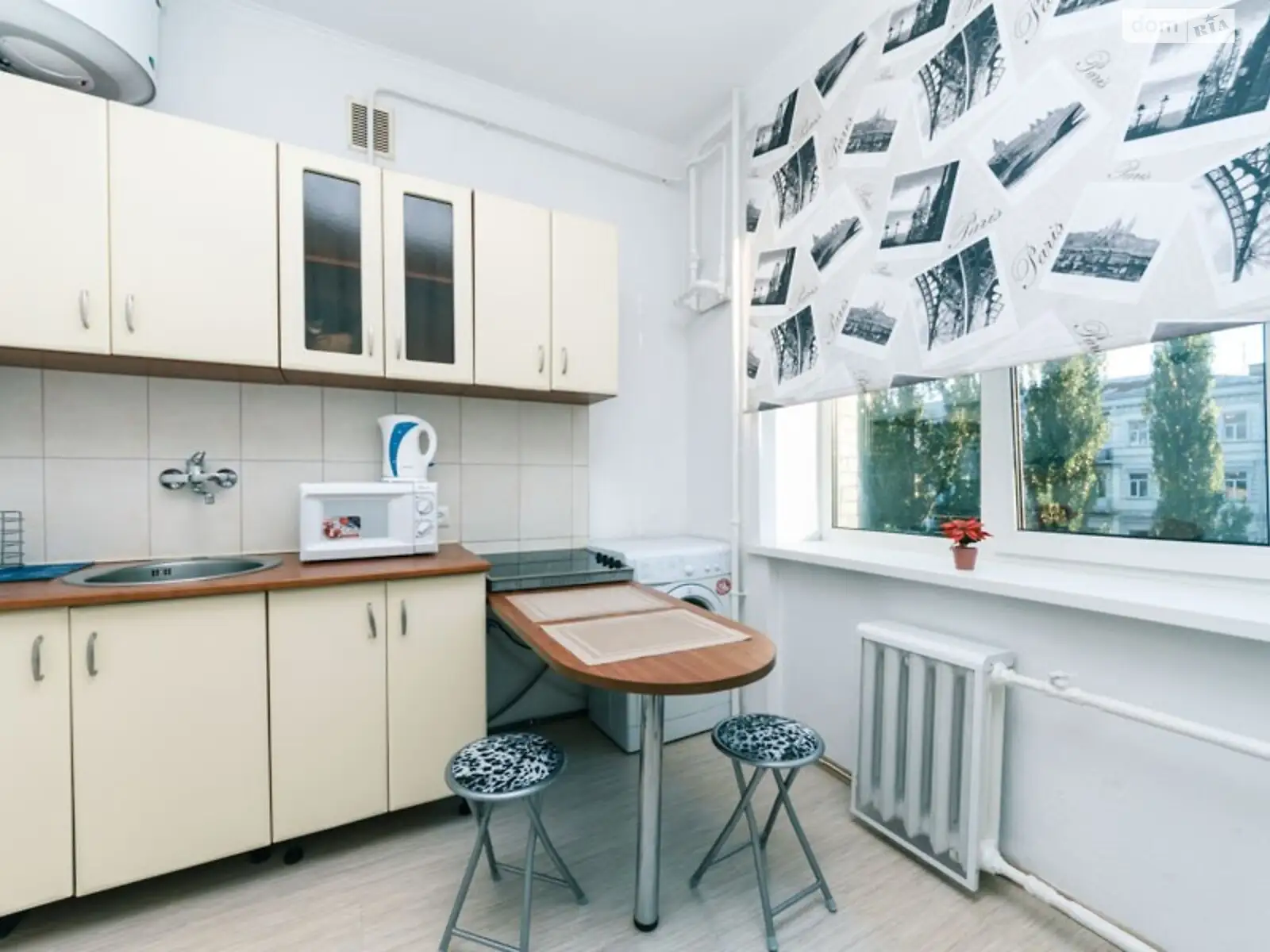 Сдается в аренду 1-комнатная квартира в Киеве, цена: 900 грн
