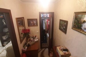 Продается 1-комнатная квартира 34 кв. м в Киеве, Маршала Рокоссовского проспект