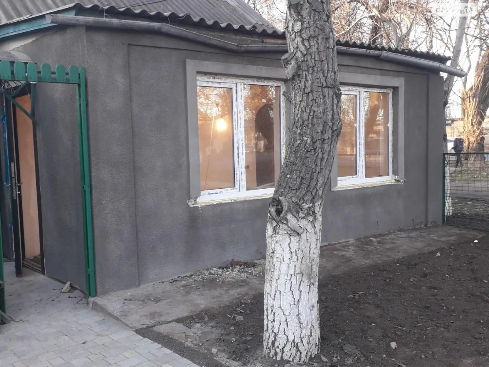 Продається частина будинку 37 кв. м з гаражем, цена: 23000 $