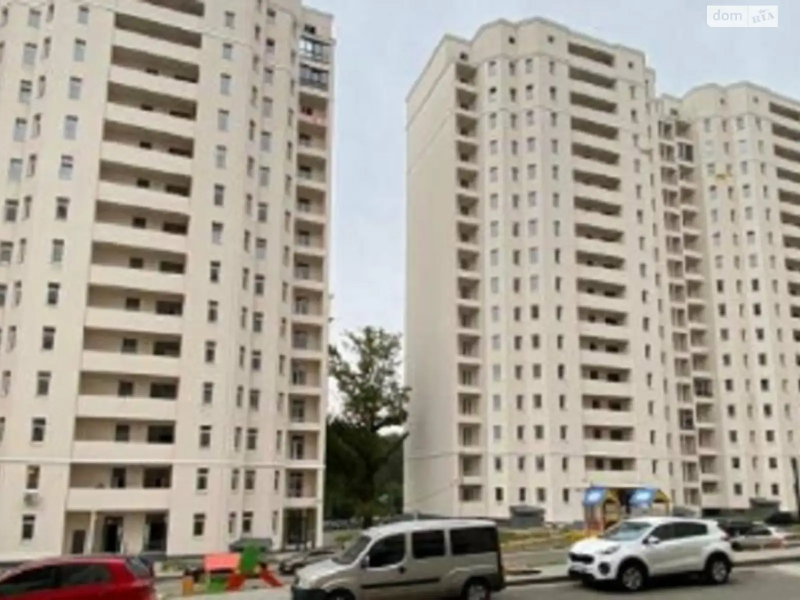 Продается 2-комнатная квартира 75 кв. м в Харькове, ул. Профессорская, 30 - фото 1