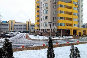 Продается 2-комнатная квартира 68 кв. м в Киеве, ул. Академика Каблукова