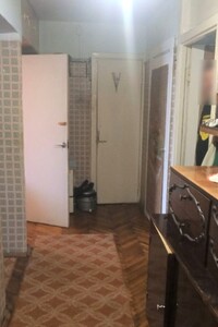 Здається в оренду кімната 72 кв. м у Києві, цена: 3000 грн
