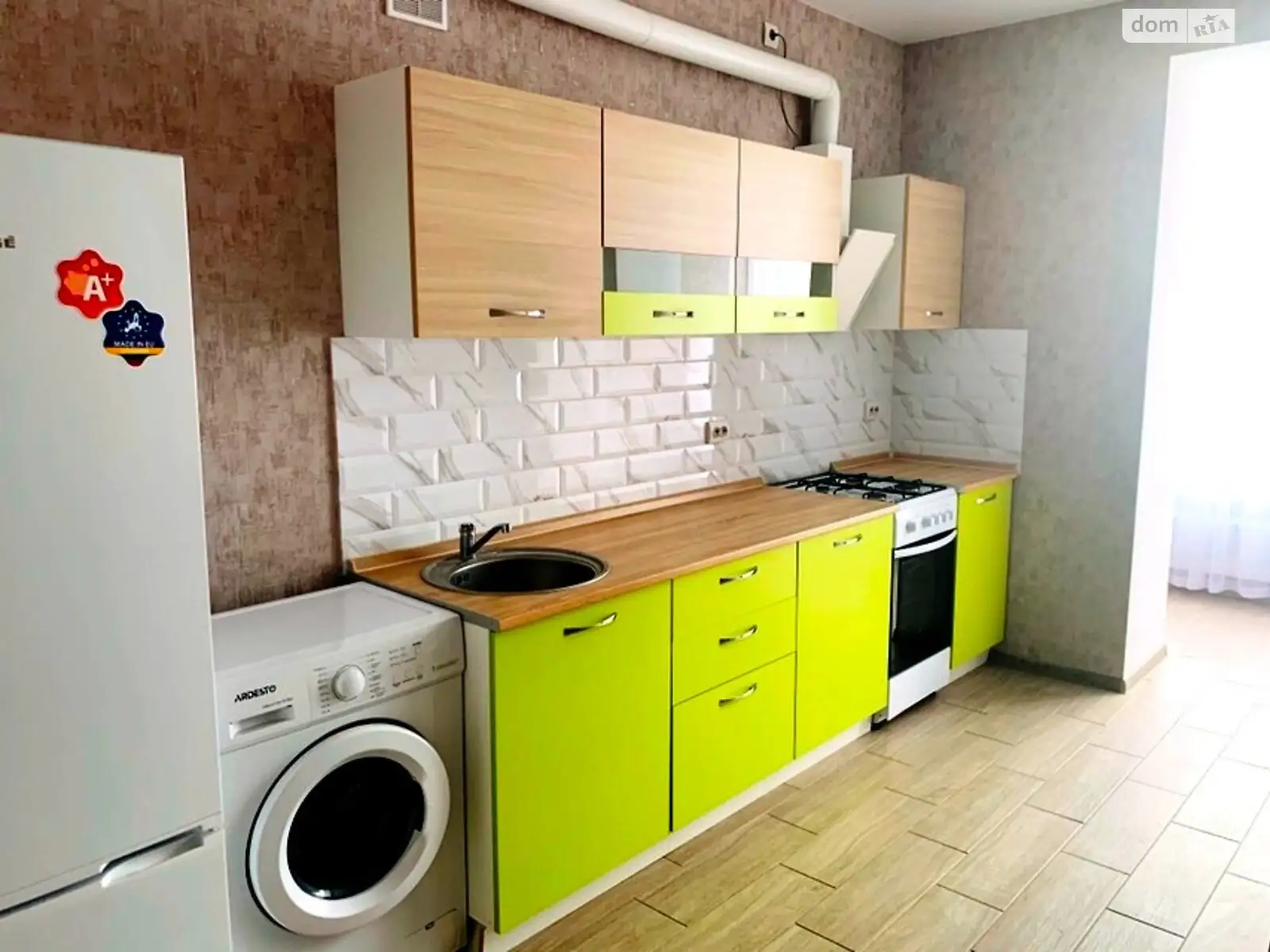 Продается 1-комнатная квартира 37.3 кв. м в Ирпене, ул. Мечникова, 106А - фото 1