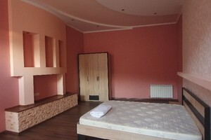 Долгосрочная аренда квартиры, Ужгород, р‑н. Центр, Корятовича площадь