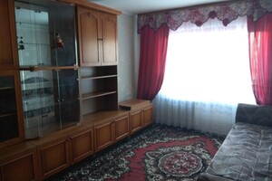 Здається в оренду кімната 50 кв. м у Києві, цена: 5000 грн