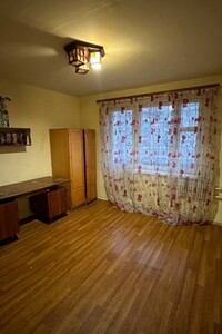 Сдается в аренду 2-комнатная квартира 65 кв. м в Черновцах, ул. Воробкевича Сидора