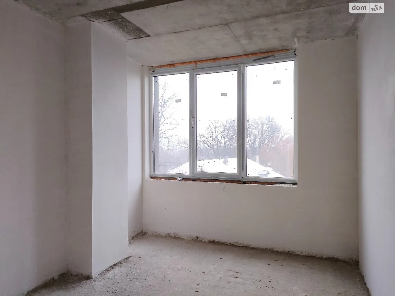 Продается 2-комнатная квартира 57 кв. м в Ивано-Франковске, ул. Независимости (Горького) - фото 1