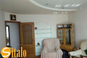 Продажа квартиры, Ивано-Франковск, р‑н. Центр, Бандери, дом 60