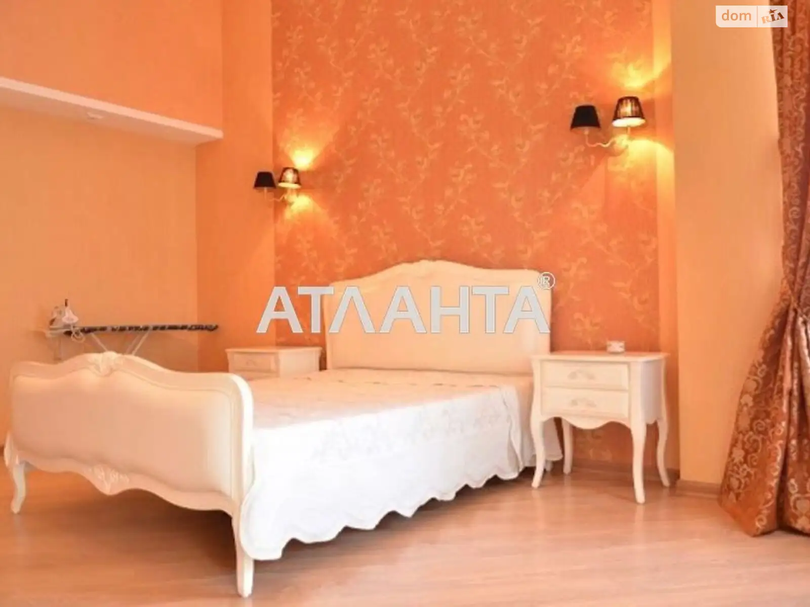 Продається 3-кімнатна квартира 123.2 кв. м у Одесі - фото 2