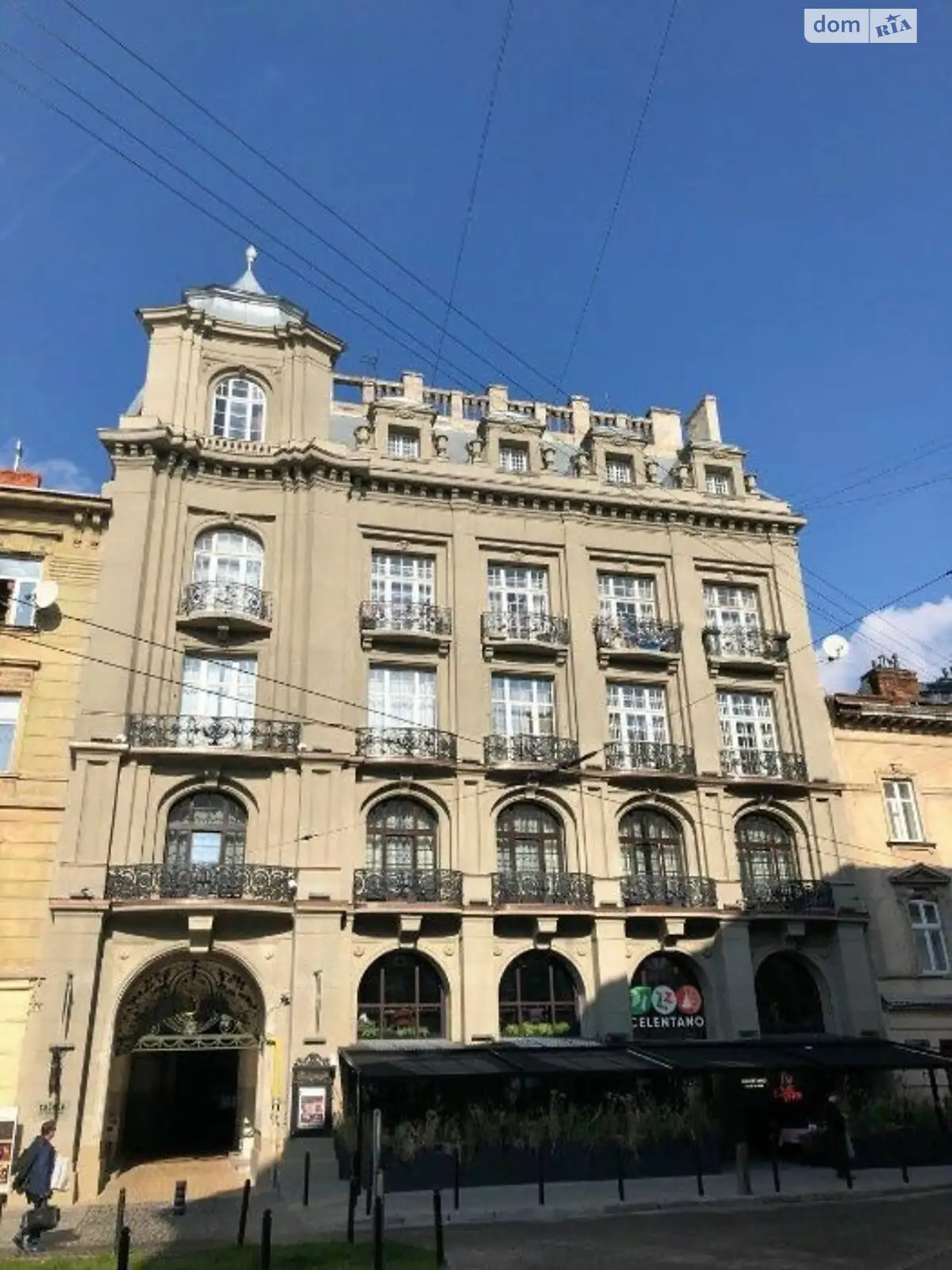 Продается 2-комнатная квартира 80 кв. м в Львове, пл. Генерала Петра Григоренко