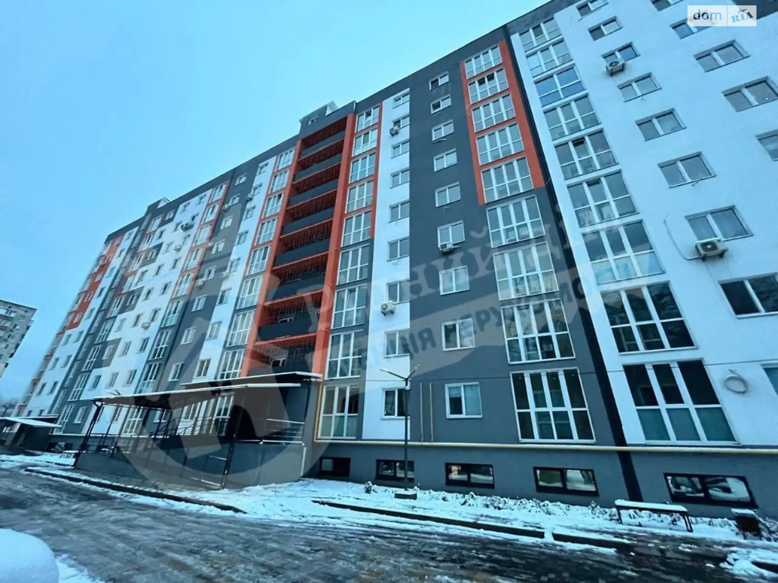 Продается 1-комнатная квартира 37 кв. м в Обухове, ул. Песчаная, 1Б - фото 1