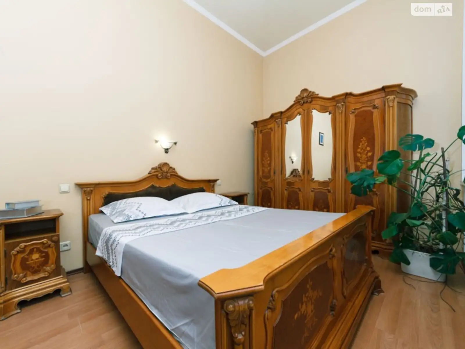 Сдается в аренду 1-комнатная квартира в Киеве, цена: 890 грн