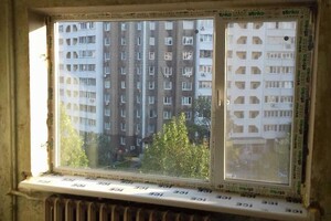 Продается 2-комнатная квартира 46 кв. м в Киеве, Харьковское шоссе