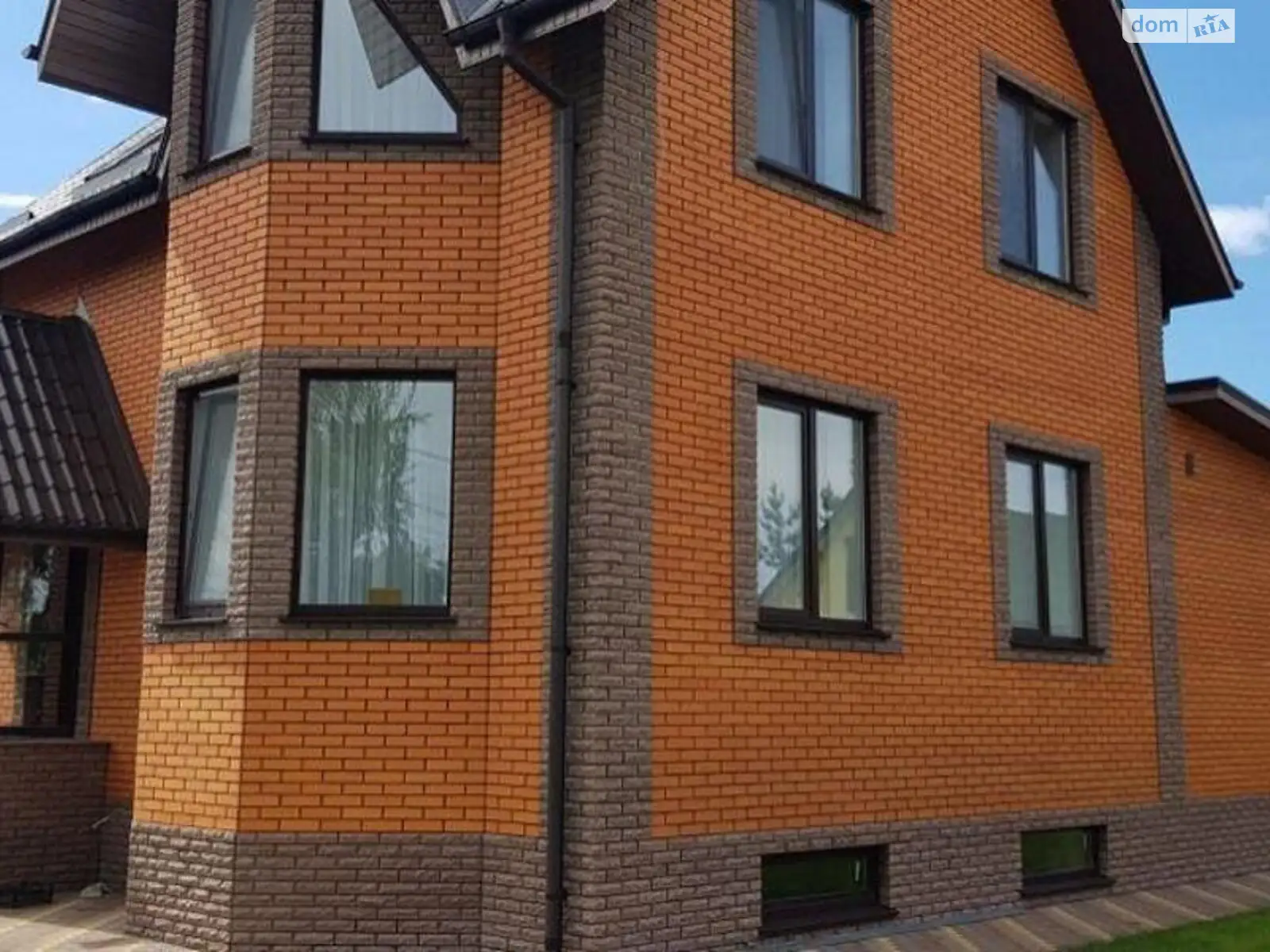 Продається будинок 3 поверховий 337.1 кв. м з терасою, цена: 500000 $ - фото 1