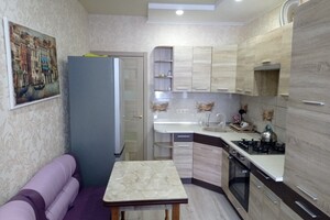 Продается 1-комнатная квартира 41.6 кв. м в Ирпене, ул. Григория Сковороды