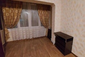 Продается 1-комнатная квартира 32 кв. м в Киеве, ул. Подлесная