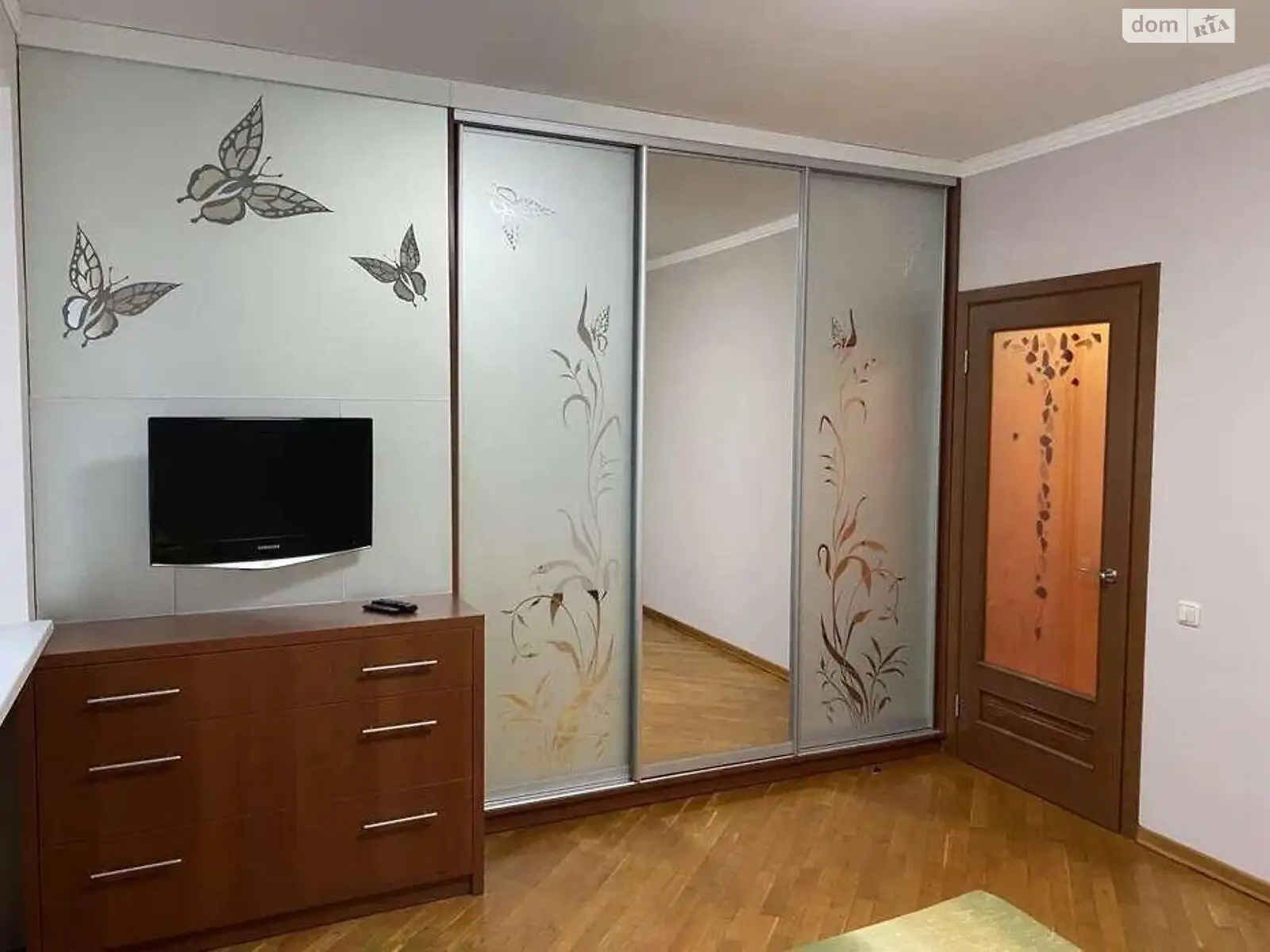Продається 3-кімнатна квартира 105 кв. м у Києві, цена: 210000 $
