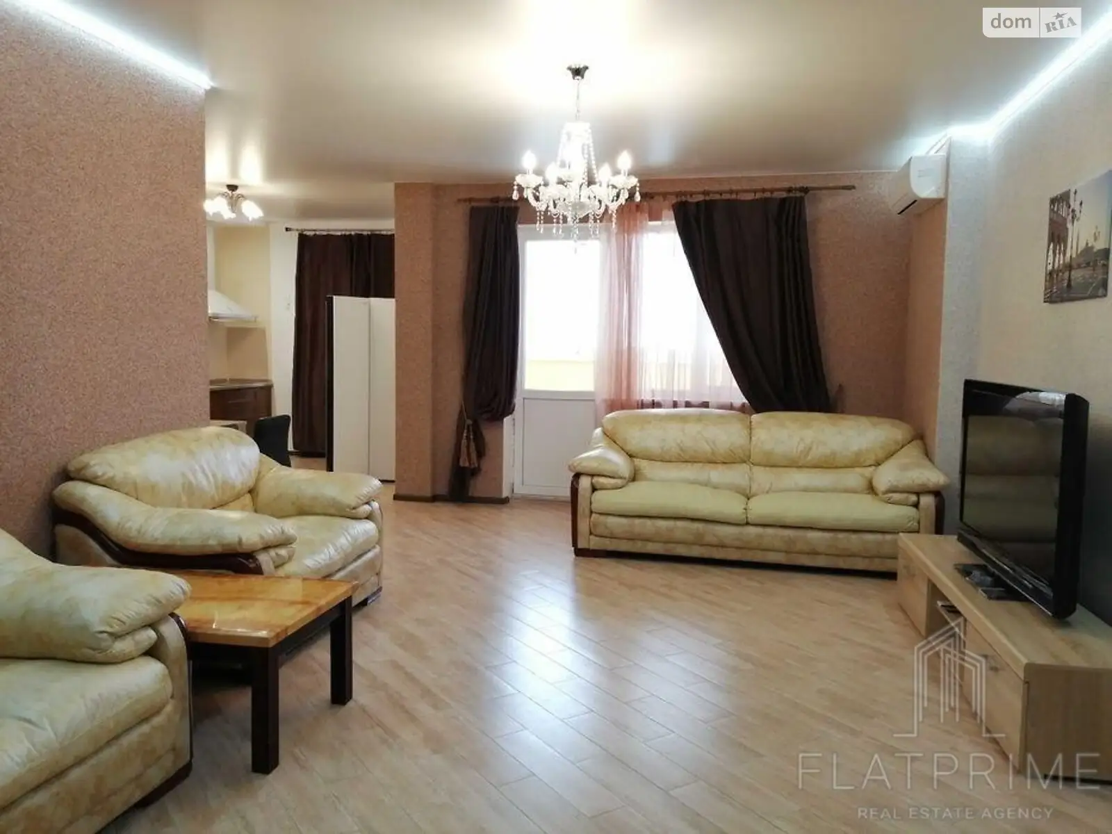 Продается 3-комнатная квартира 125 кв. м в Киеве, ул. Ованеса Туманяна, 15А - фото 1