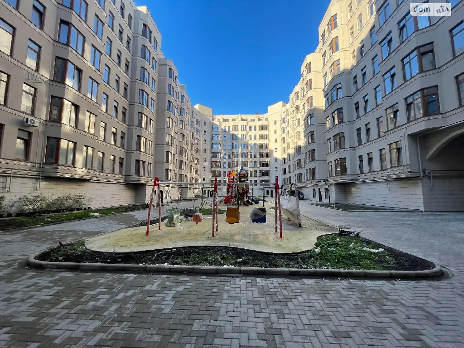 Продается 2-комнатная квартира 91.6 кв. м в Одессе, ул. Дача Ковалевского - фото 1