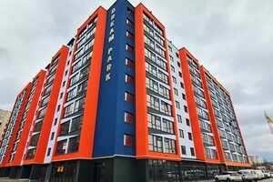 Продается 2-комнатная квартира 56 кв. м в Хмельницком, ул. Проскуровского Подполья