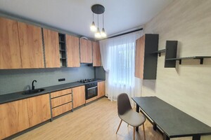 Продається 1-кімнатна квартира 42 кв. м у Хмельницькому, вул. Водопровідна